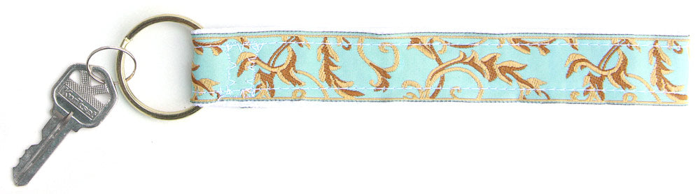 Lauren Dog Collar with Aqua Background